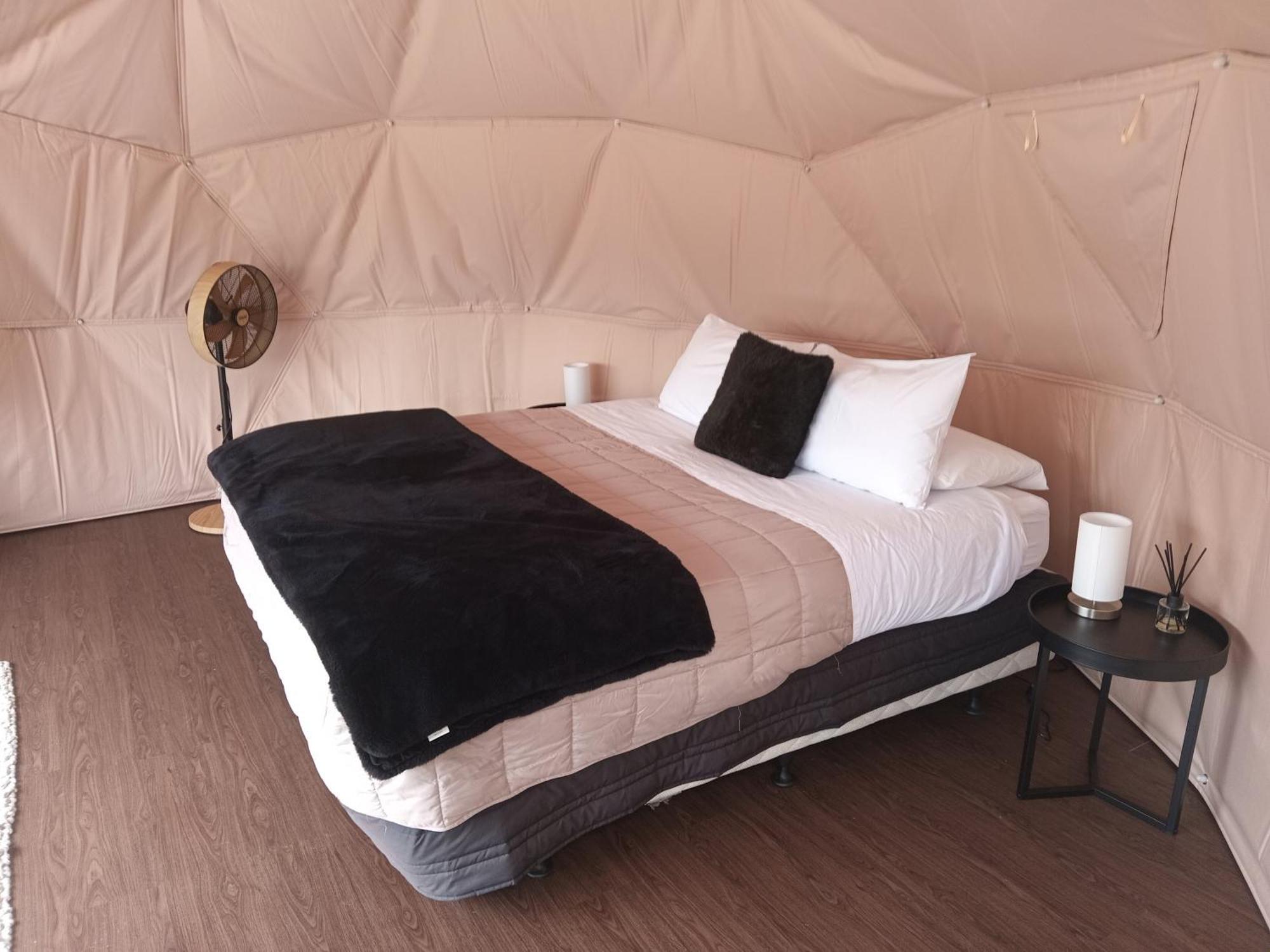 Oakridge Glamping Hotel Rotorua Exterior foto